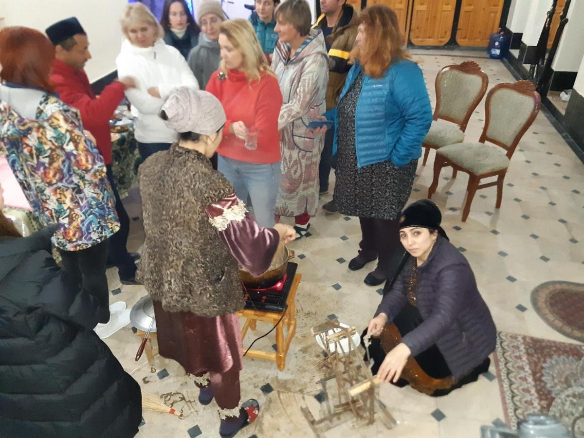 Hotel Rizqiro'Z Boutique 부하라 외부 사진