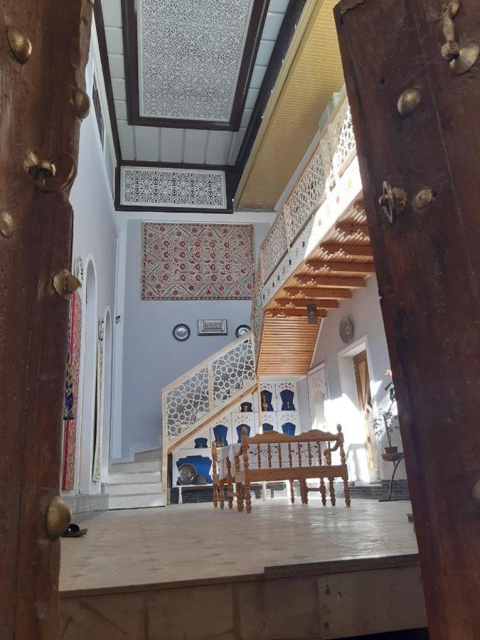 Hotel Rizqiro'Z Boutique 부하라 외부 사진