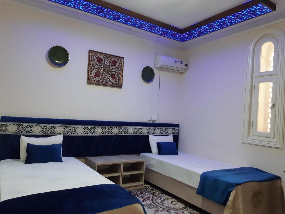 Hotel Rizqiro'Z Boutique 부하라 외부 사진