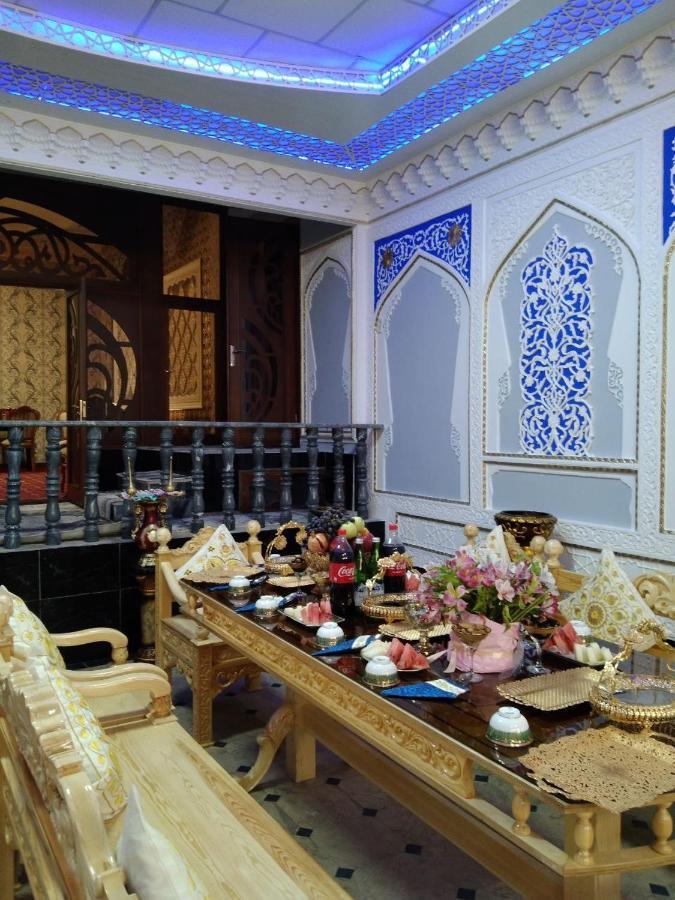 Hotel Rizqiro'Z Boutique 부하라 외부 사진