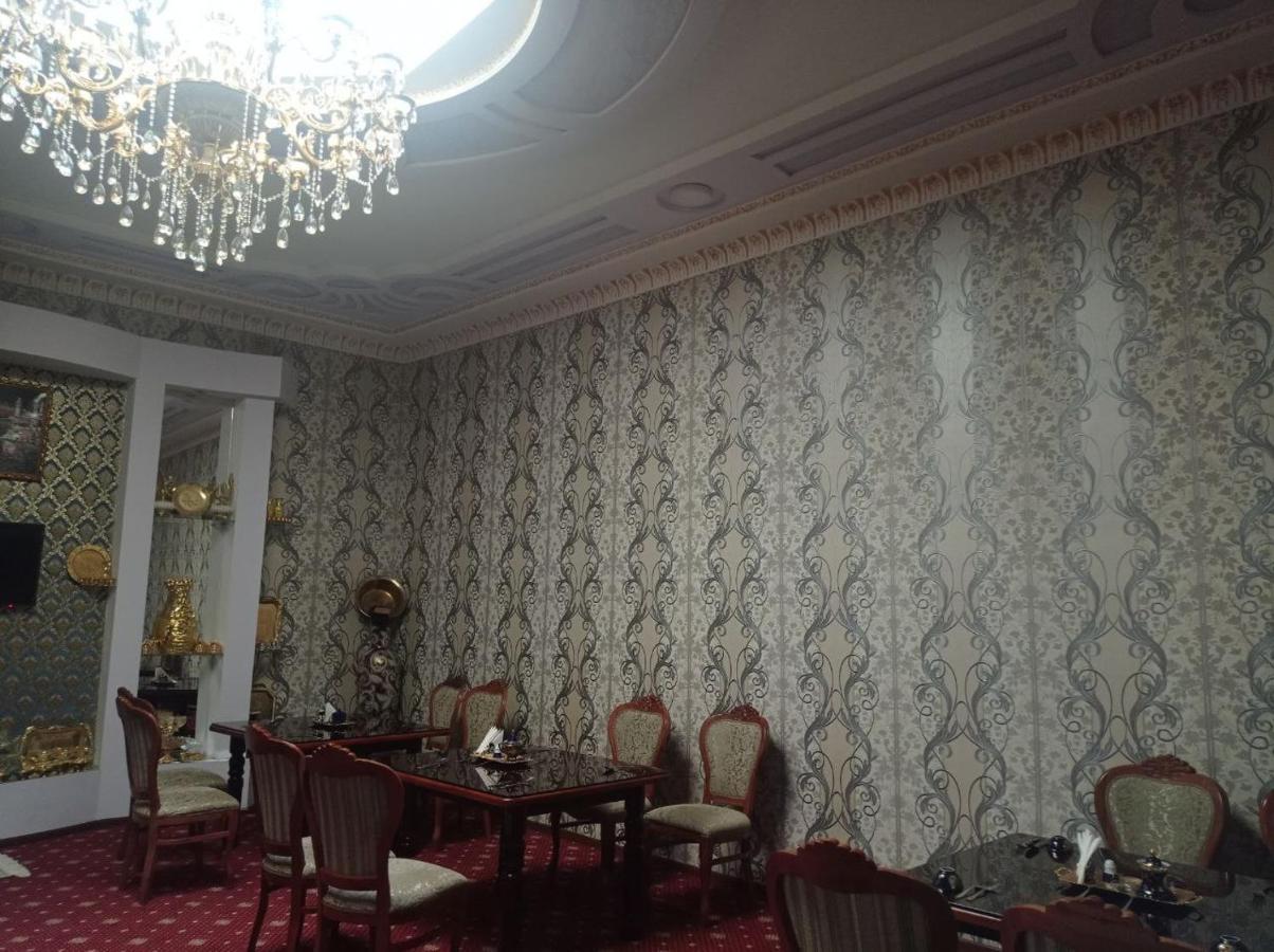 Hotel Rizqiro'Z Boutique 부하라 외부 사진