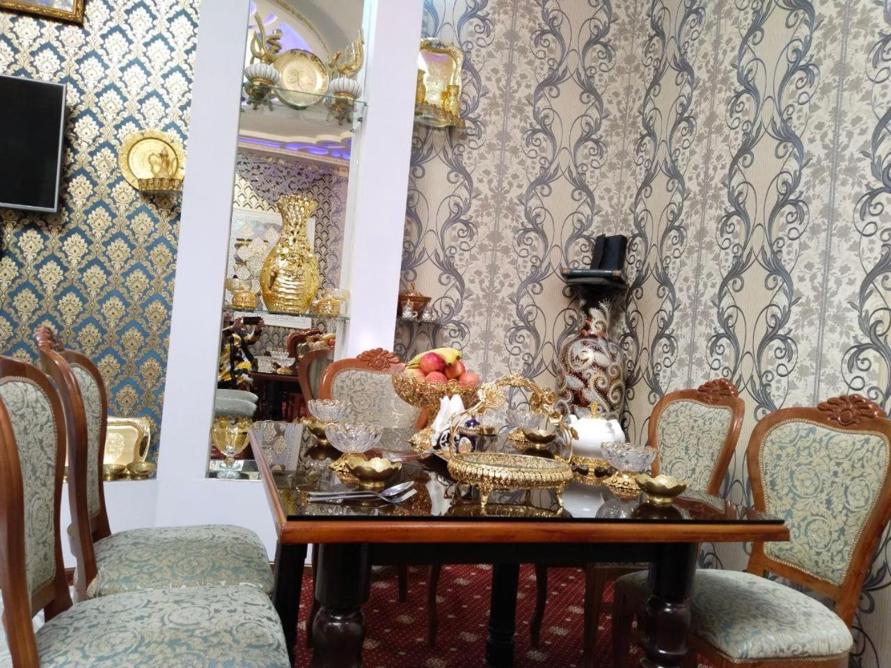 Hotel Rizqiro'Z Boutique 부하라 외부 사진