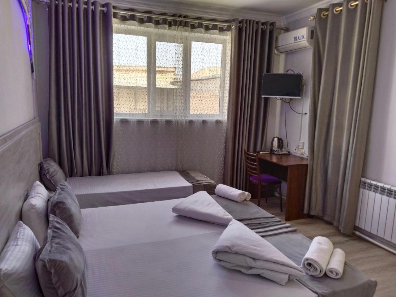 Hotel Rizqiro'Z Boutique 부하라 외부 사진