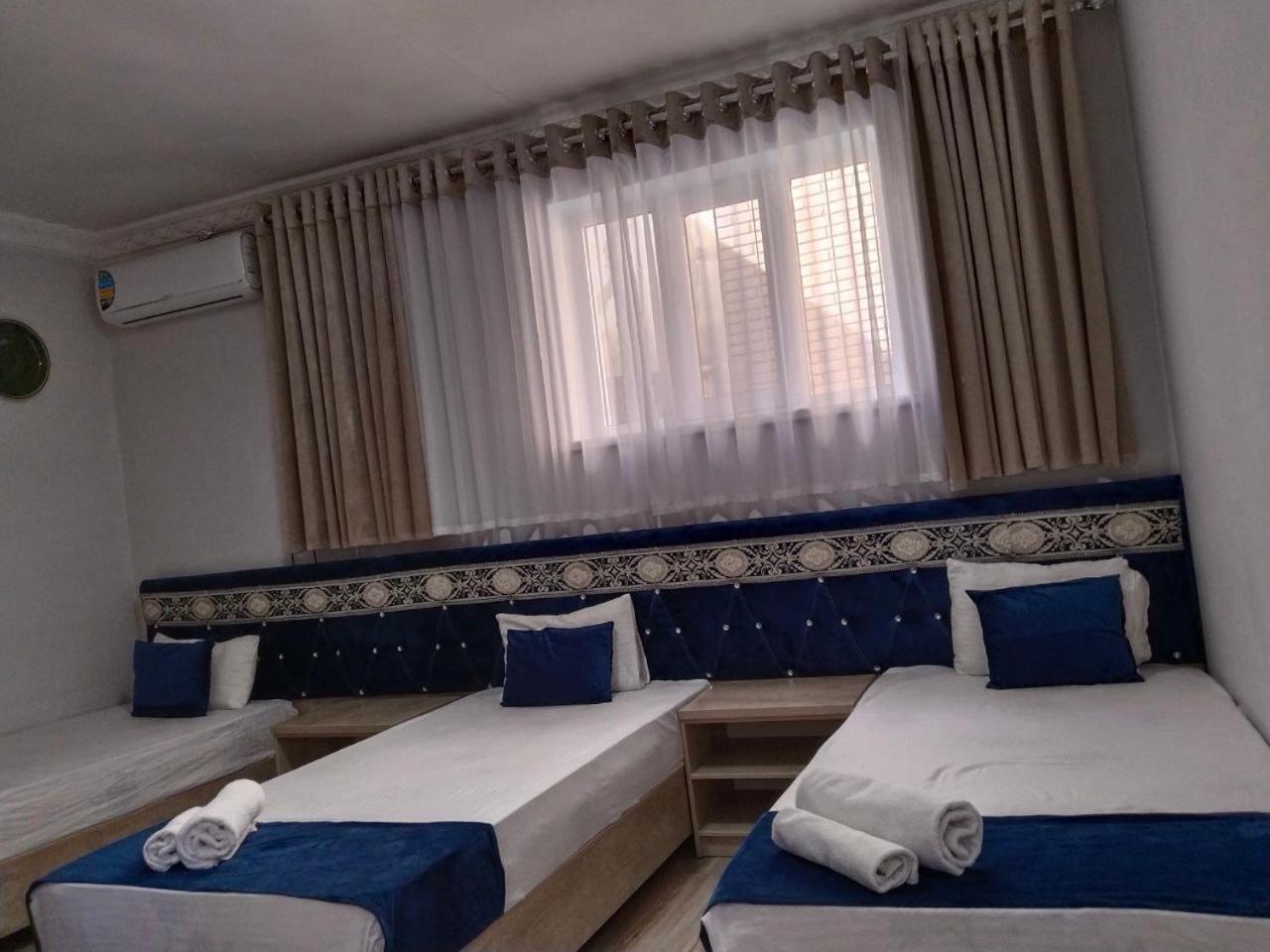 Hotel Rizqiro'Z Boutique 부하라 외부 사진