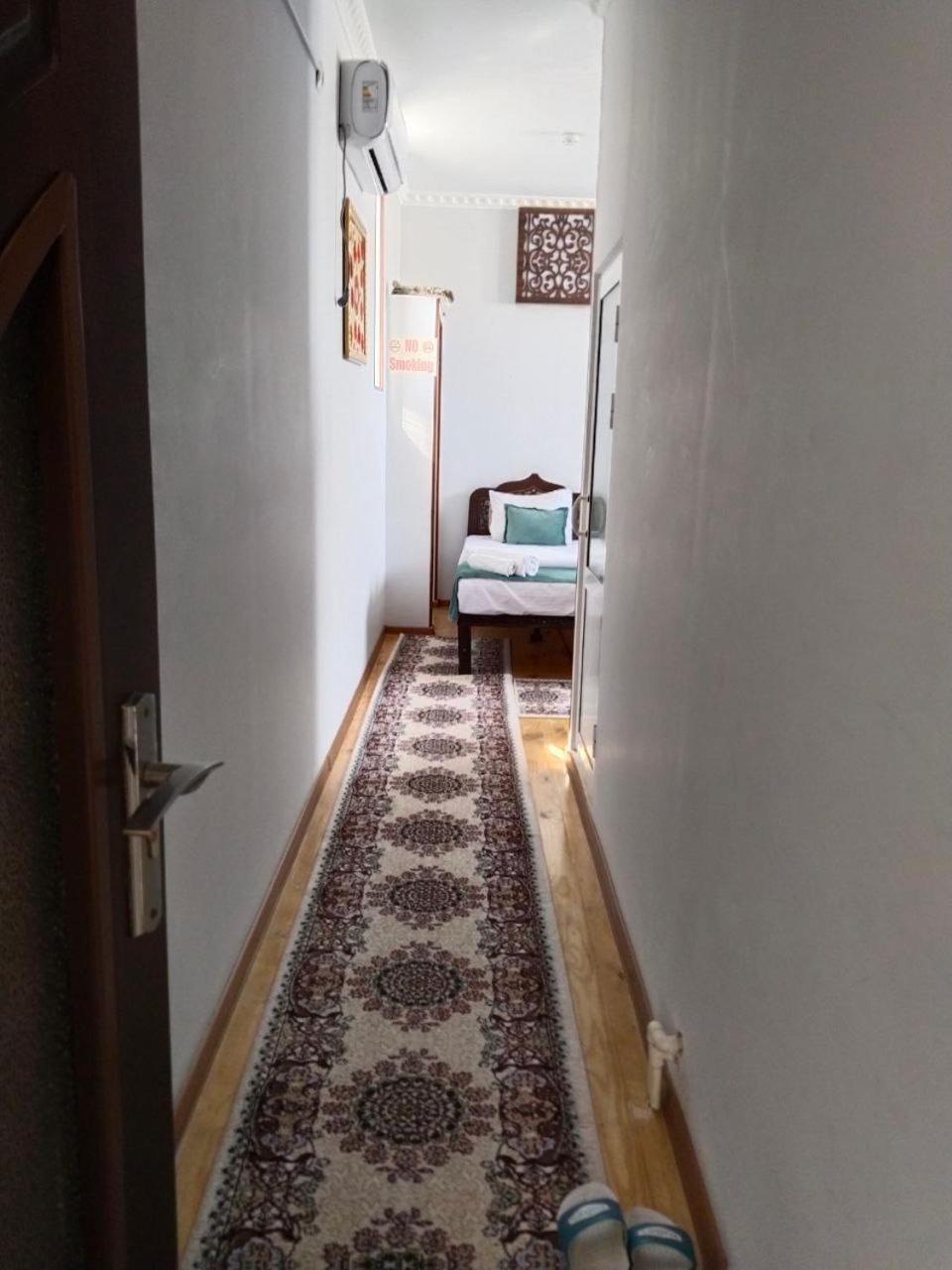 Hotel Rizqiro'Z Boutique 부하라 외부 사진