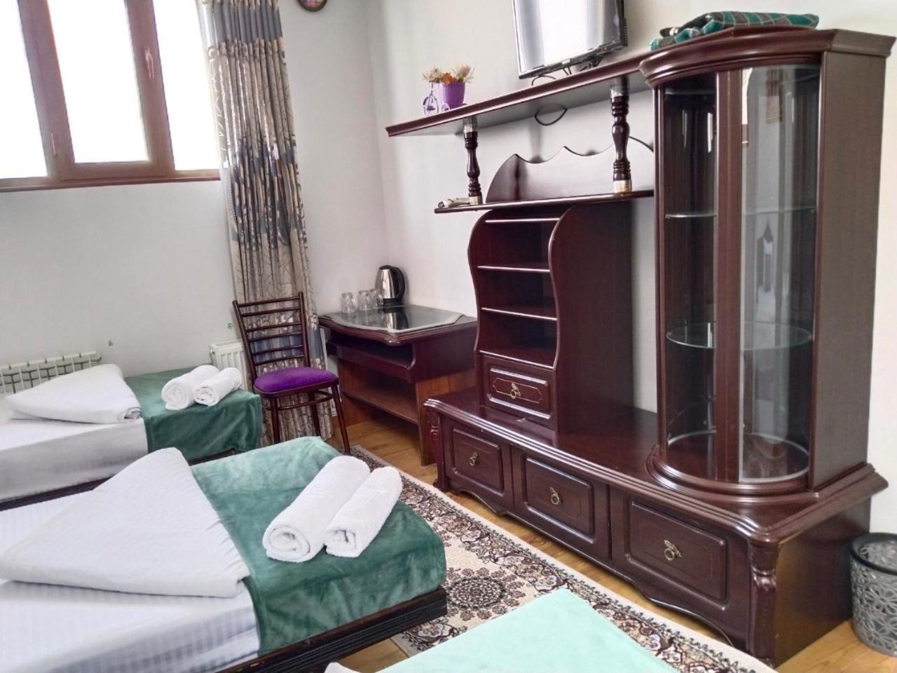 Hotel Rizqiro'Z Boutique 부하라 외부 사진