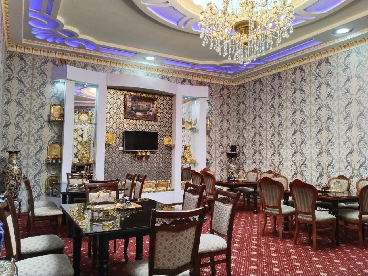 Hotel Rizqiro'Z Boutique 부하라 외부 사진